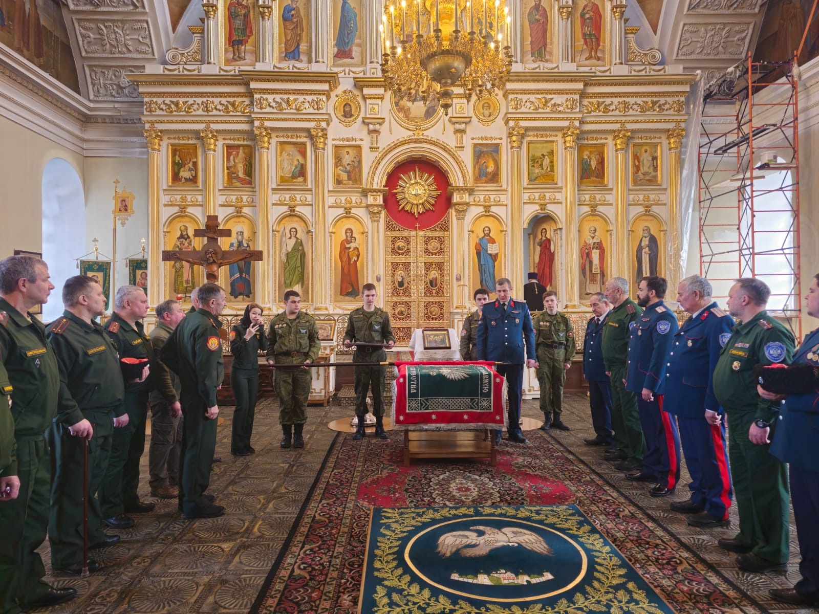 Церемония освящения и прибивки знамени казачьей бригады «Сибирь»..